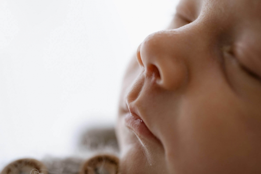 Babyfotos aus der Steiermark von Sarah Schrei Herzfoto