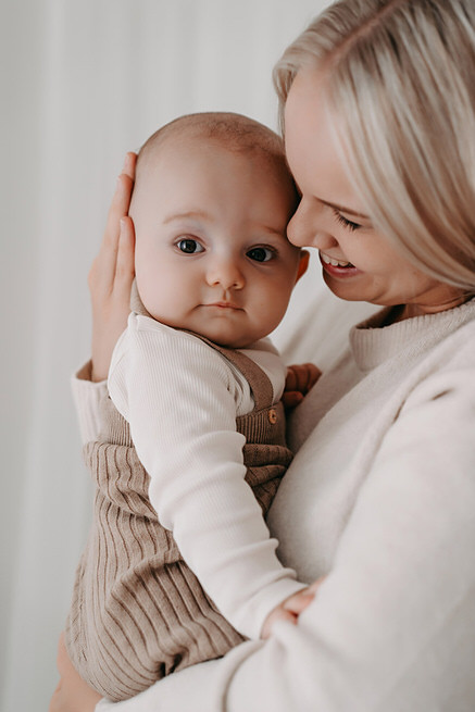 meilenstein16-1 Schwangerschaftsbilder von Sarah Herzfoto